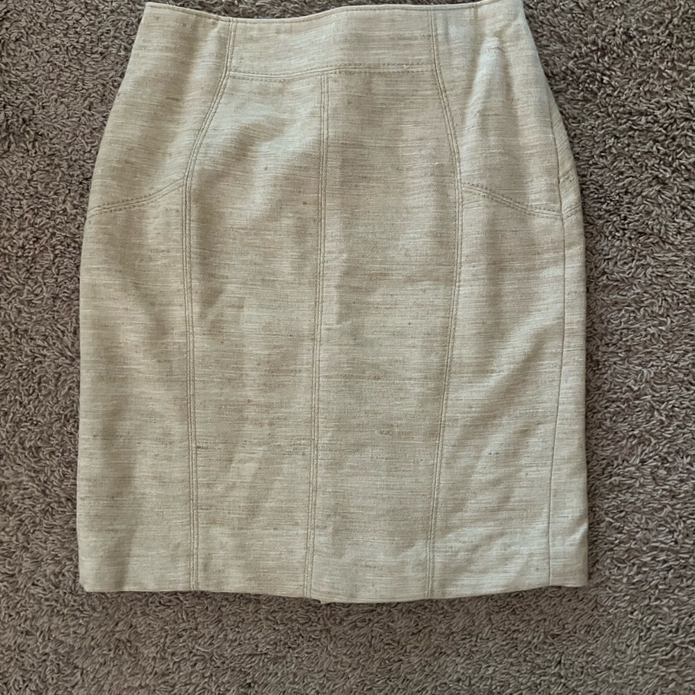 Ann Taylor Cream Pencil Skirt Knee-Length Workwear